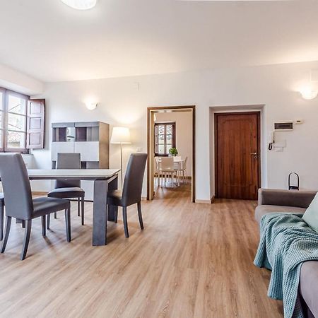 Appartamento Milton Con Terrazza Arezzo Luaran gambar
