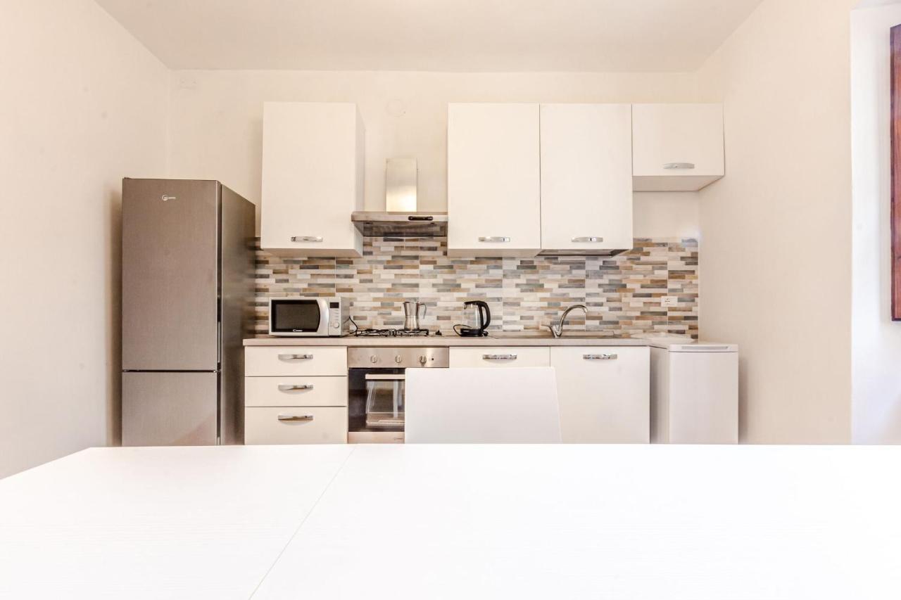 Appartamento Milton Con Terrazza Arezzo Luaran gambar