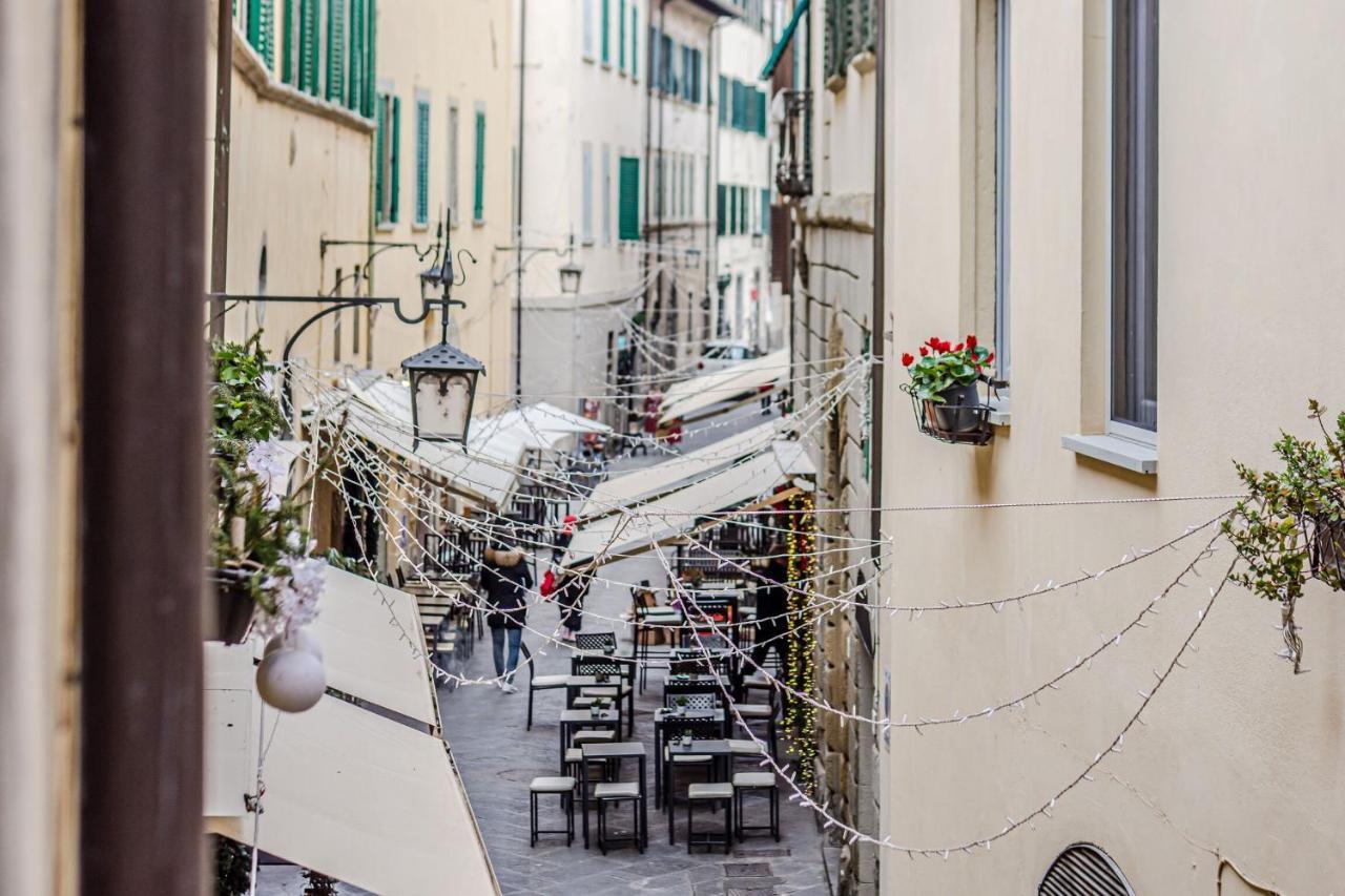 Appartamento Milton Con Terrazza Arezzo Luaran gambar
