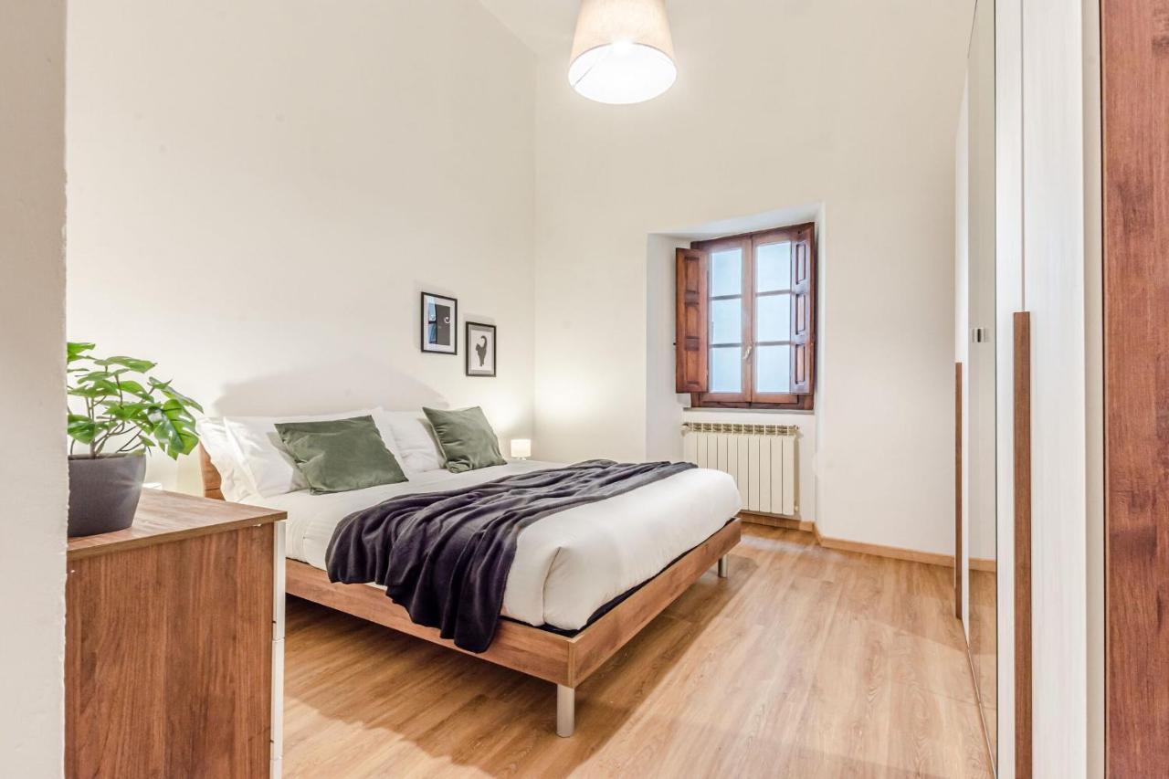 Appartamento Milton Con Terrazza Arezzo Luaran gambar