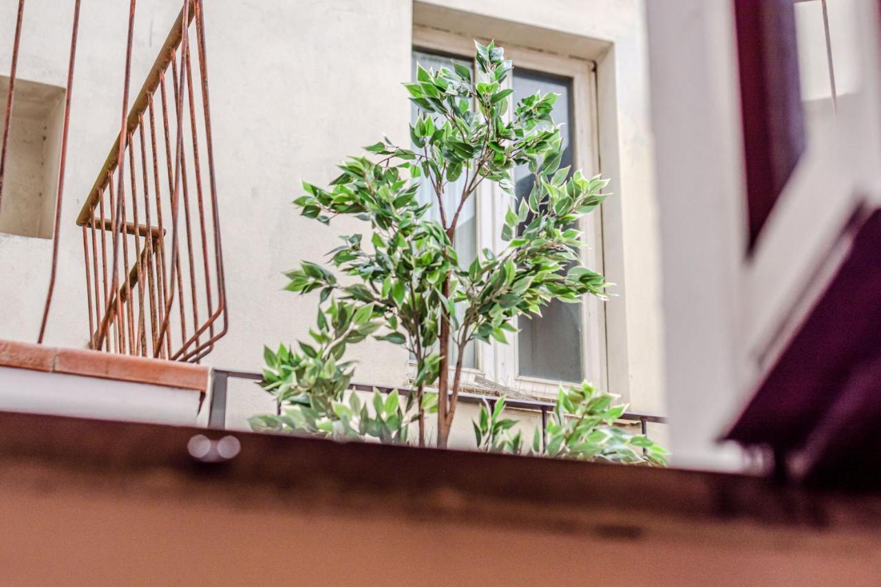 Appartamento Milton Con Terrazza Arezzo Luaran gambar